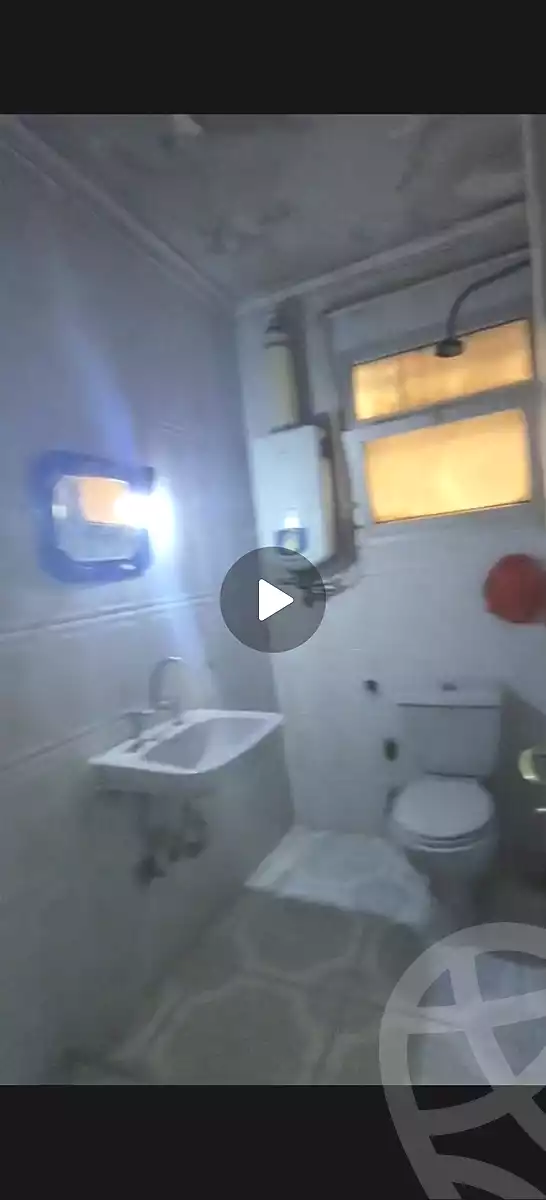 https://aqarmap.com.eg/ar/listing/7127128-for-rent-cairo-ain-shams-ahmed-esmat-st