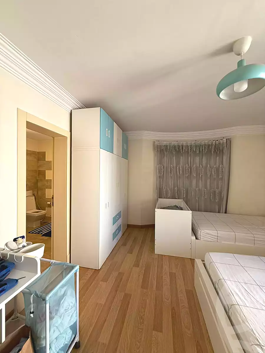 https://aqarmap.com.eg/ar/listing/7127313-for-sale-cairo-new-cairo-el-choueifat-el-sheikh-mahmoud-el-banna-st
