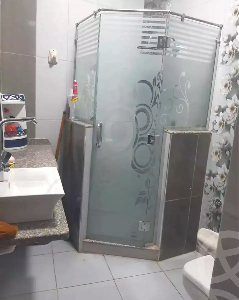 https://aqarmap.com.eg/ar/listing/7127585-for-sale-alexandria-moharram-bey-al-mahkama-st