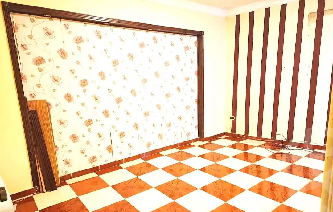 https://aqarmap.com.eg/ar/listing/7128268-for-rent-alexandria-miami-amin-khirat-al-ghandour-st