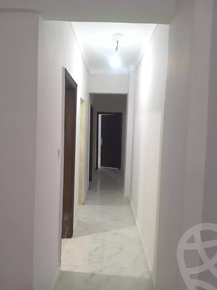 https://aqarmap.com.eg/ar/listing/7128375-for-sale-alexandria-sydy-bshr-sydy-bshr-bhry-gamal-abd-el-nasir-st