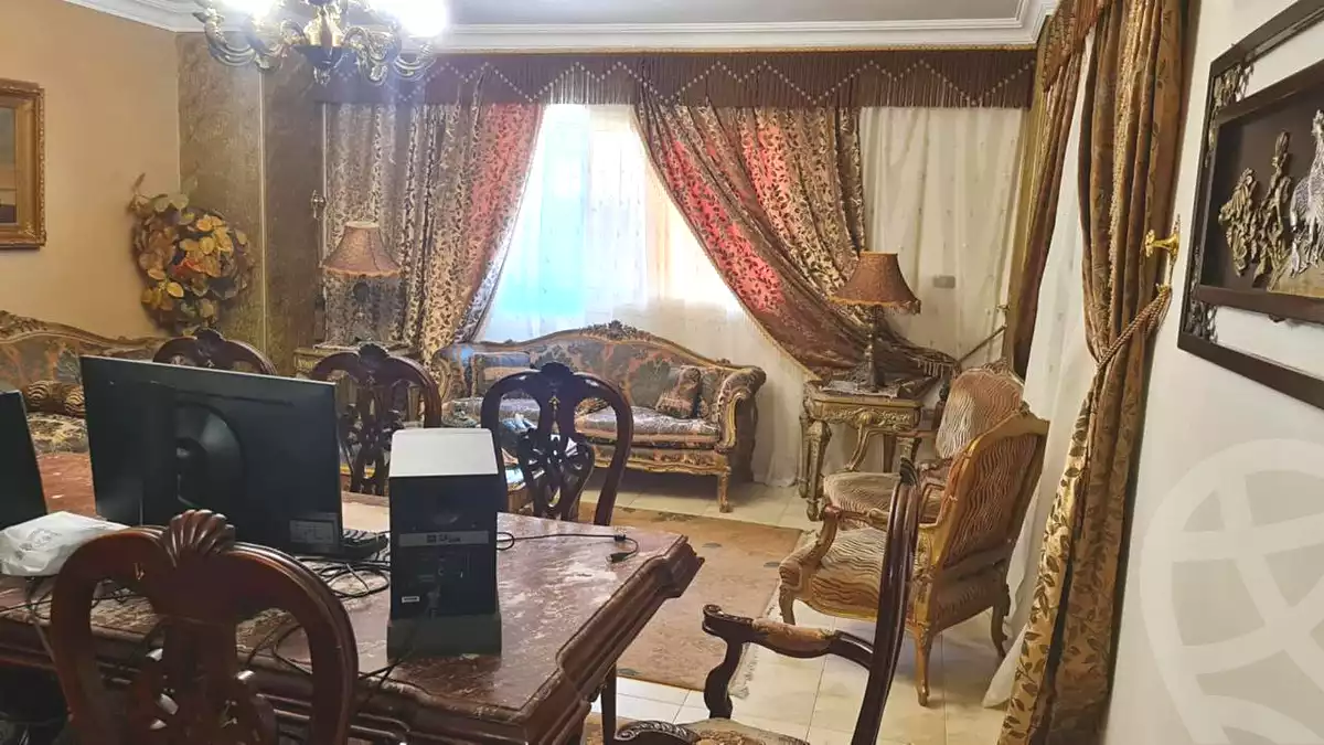 https://aqarmap.com.eg/ar/listing/7128403-for-sale-cairo-new-cairo-el-ahyaa-first-neighborhood-street-3