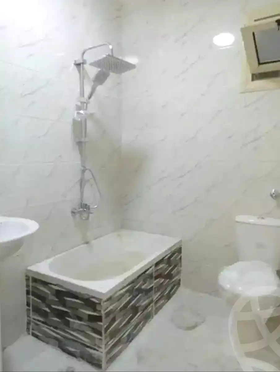 https://aqarmap.com.eg/ar/listing/7128405-for-sale-alexandria-sydy-bshr-sydy-bshr-bhry