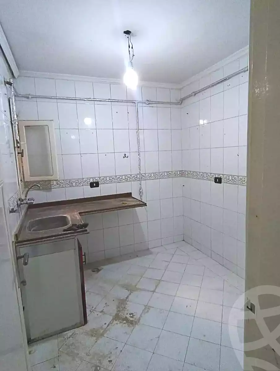 https://aqarmap.com.eg/ar/listing/7128440-for-sale-alexandria-ganaklis