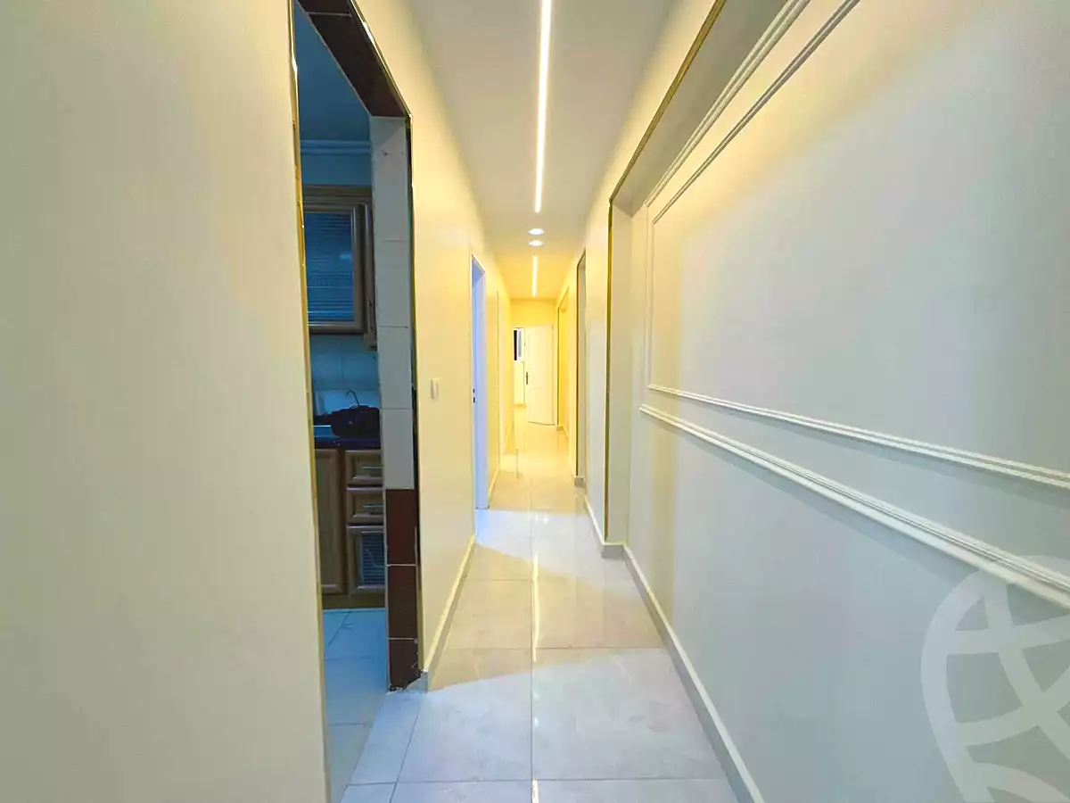 https://aqarmap.com.eg/en/listing/7128520-for-sale-alexandria-sydy-bshr