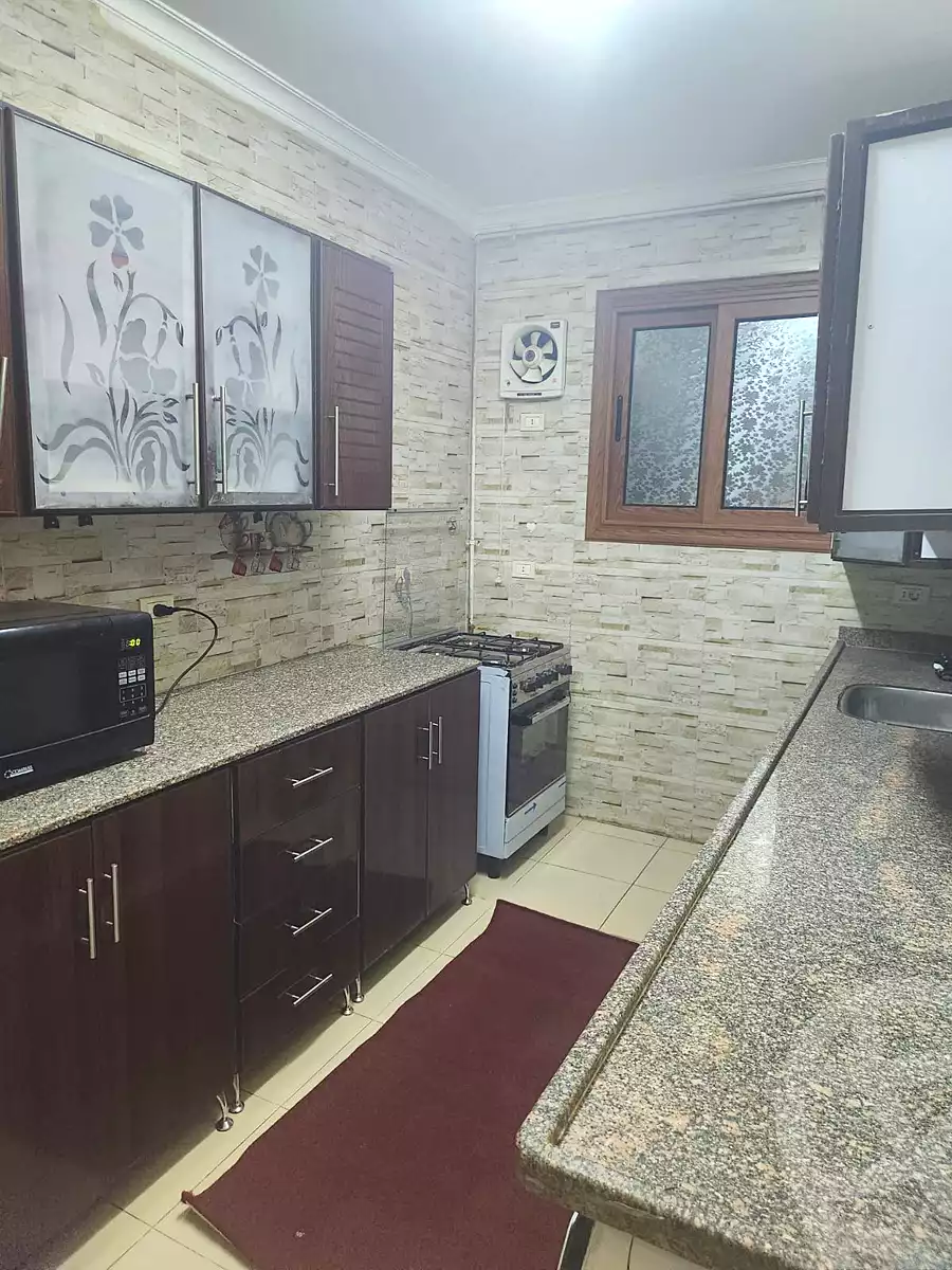 https://aqarmap.com.eg/ar/listing/7129010-for-rent-cairo-6th-of-october-mntq-fr-y-b-6-ktwbr