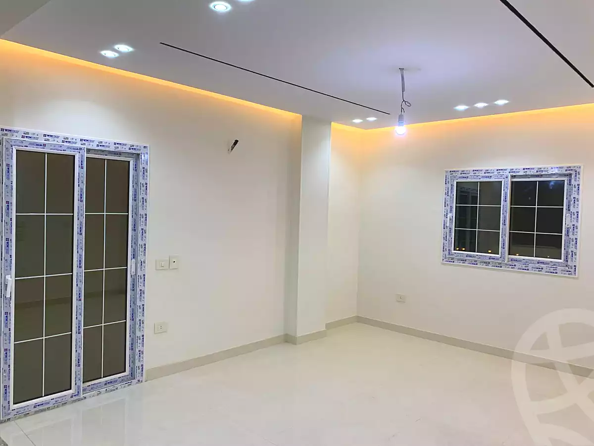 https://aqarmap.com.eg/en/listing/7129348-for-sale-cairo-new-cairo-compounds-kmbwnd-ldf-lwtny