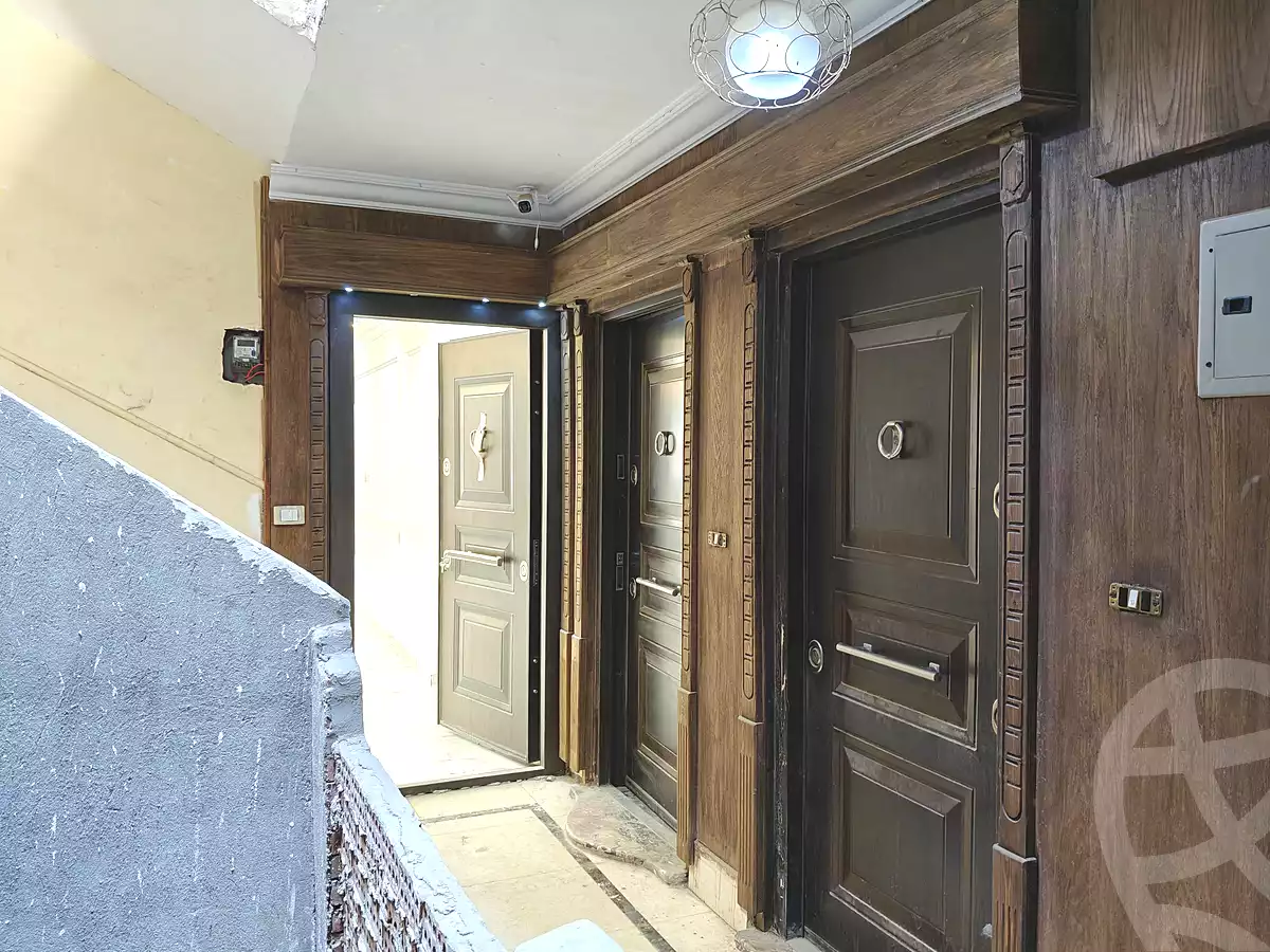https://aqarmap.com.eg/ar/listing/7129451-for-sale-cairo-old-cairo-nile-corniche-st