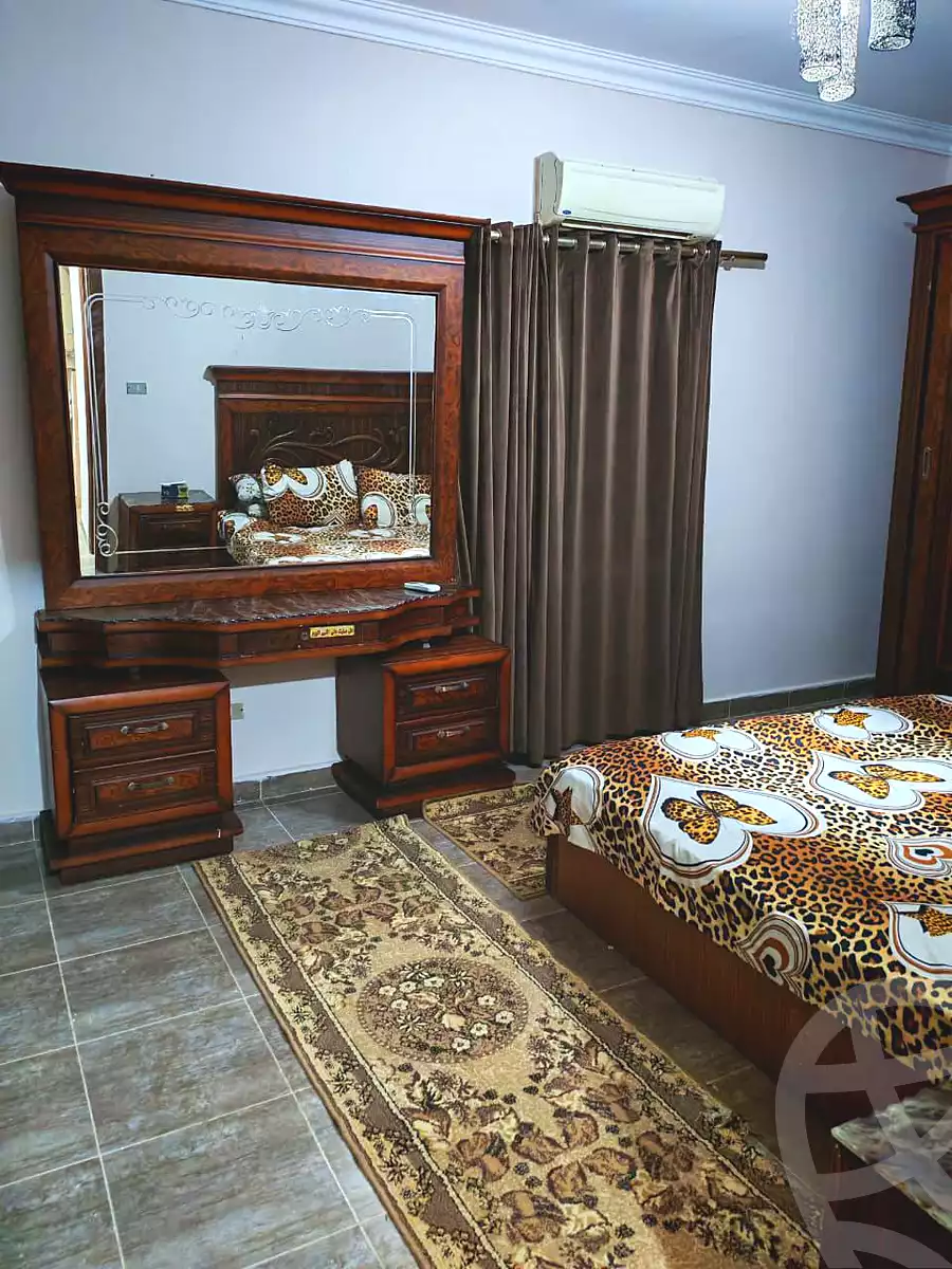 https://aqarmap.com.eg/ar/listing/7129548-for-rent-cairo-el-sheikh-zayed-city-el-hay-elawel-street-12