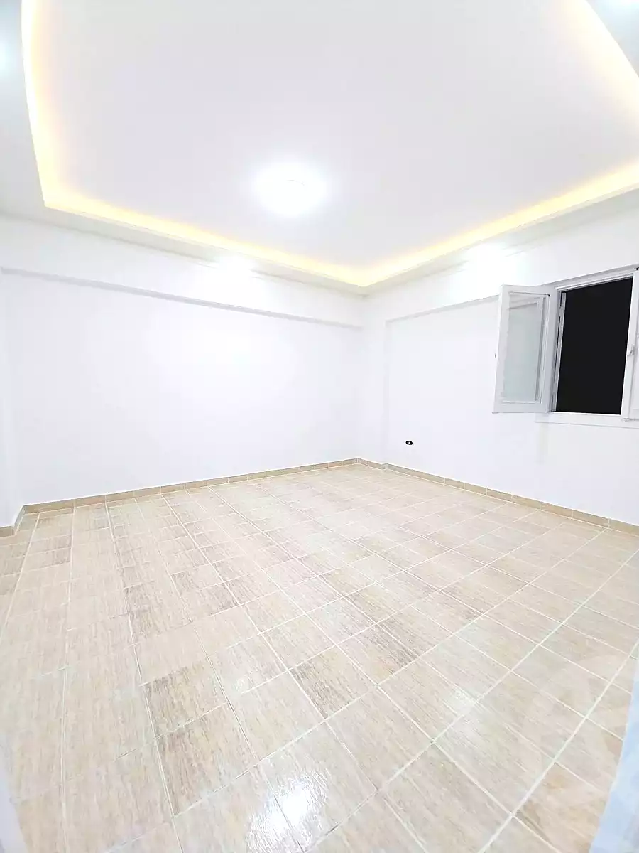 https://aqarmap.com.eg/en/listing/7129843-for-sale-alexandria-al-agamy-el-kilo-21