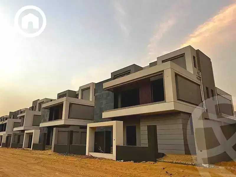 https://aqarmap.com.eg/ar/listing/7129902-for-sale-cairo-new-cairo-compounds-el-patio-town-compound-la-vista