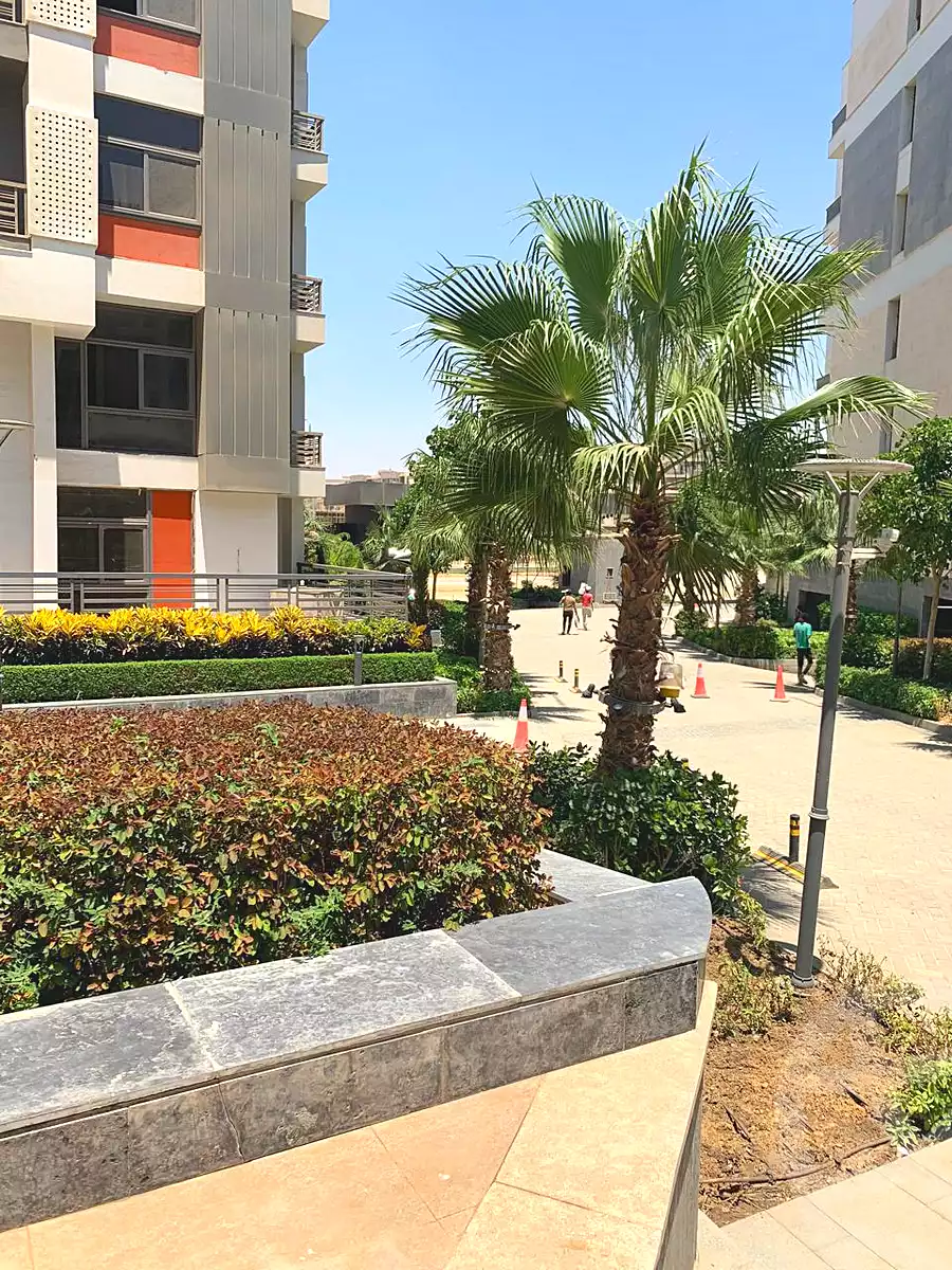 https://aqarmap.com.eg/ar/listing/7129966-for-sale-cairo-new-cairo-compounds-dh-ykwn-2-ryzydns-styl-hwm