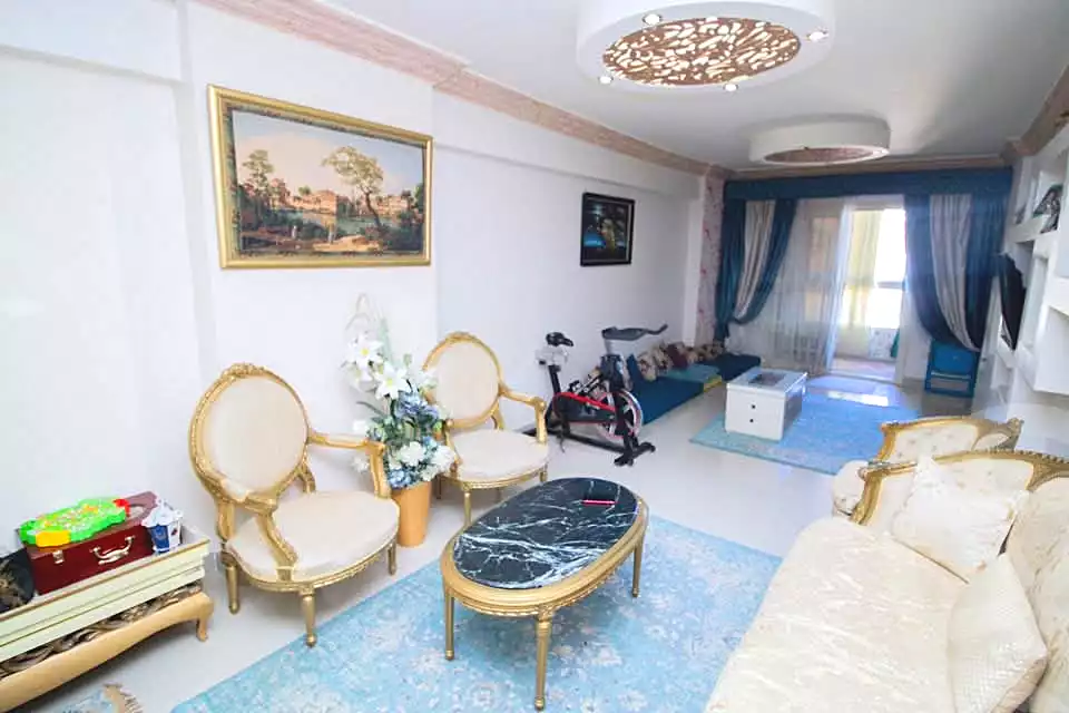 https://aqarmap.com.eg/ar/listing/7130039-for-sale-alexandria-camp-cesar-port-said-street