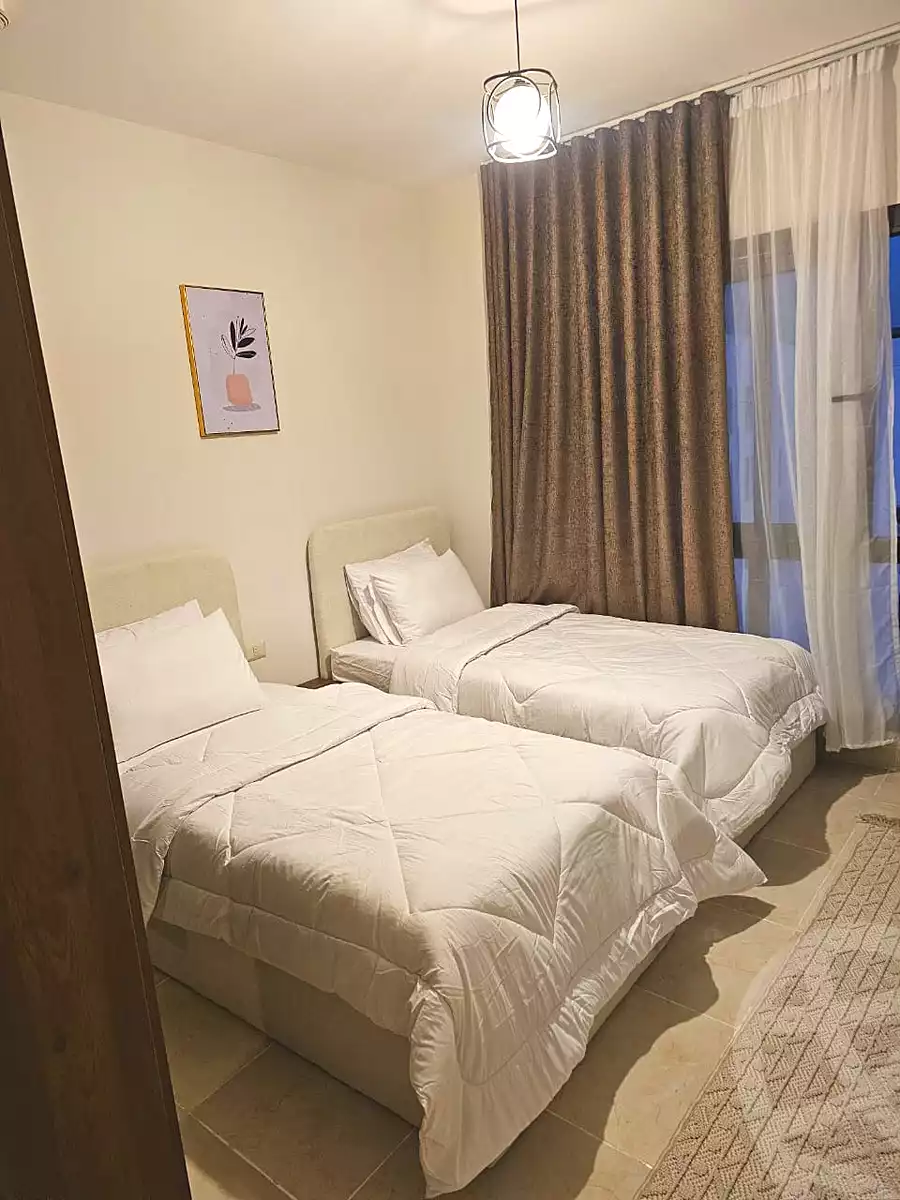 https://aqarmap.com.eg/en/listing/7130077-for-rent-cairo-new-cairo-compounds-porto-new-cairo-compound-amer-group