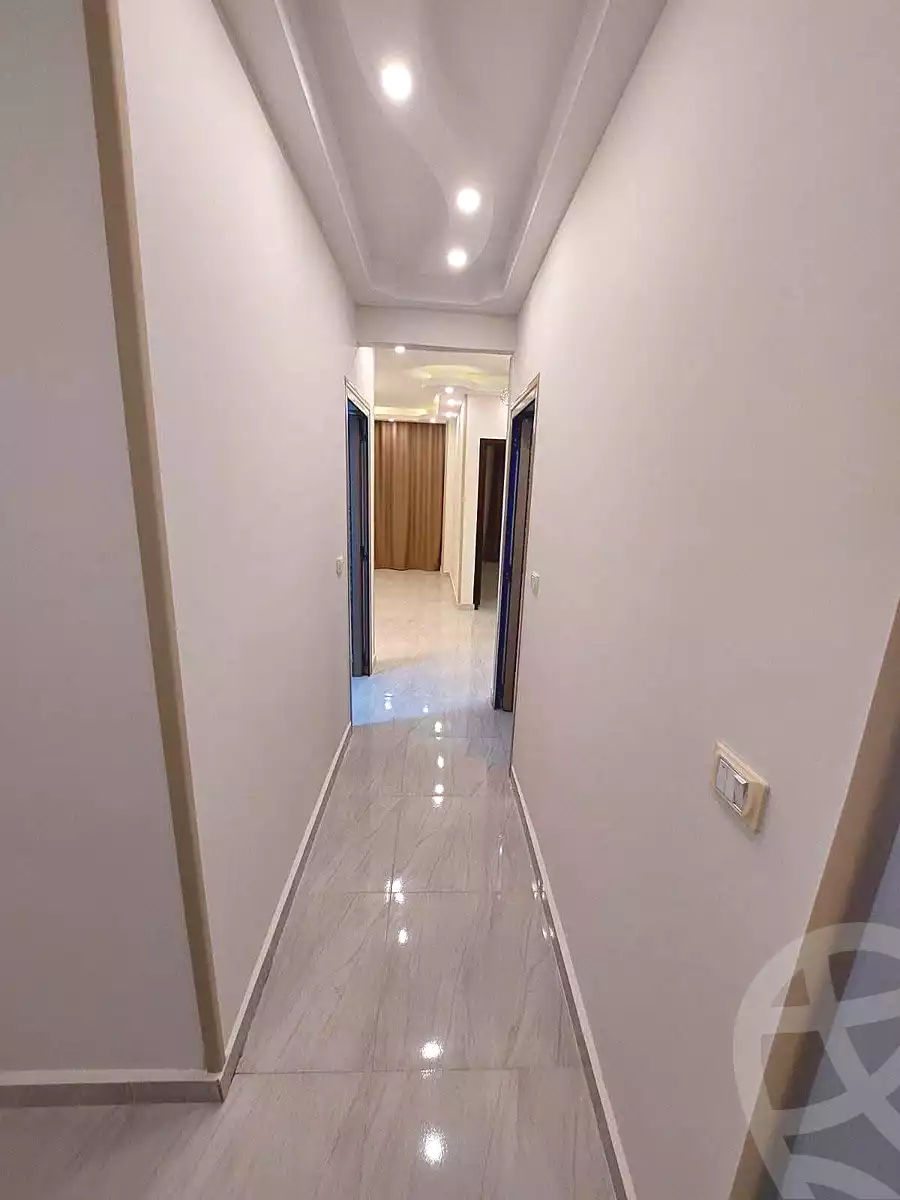 https://aqarmap.com.eg/en/listing/7130136-for-sale-cairo-helwan-helwan-el-sharkeya-saleh-sobhy-st
