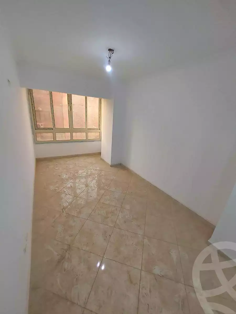 https://aqarmap.com.eg/ar/listing/7130173-for-sale-cairo-helwan-helwan-el-sharkeya-ismael-kamel-st