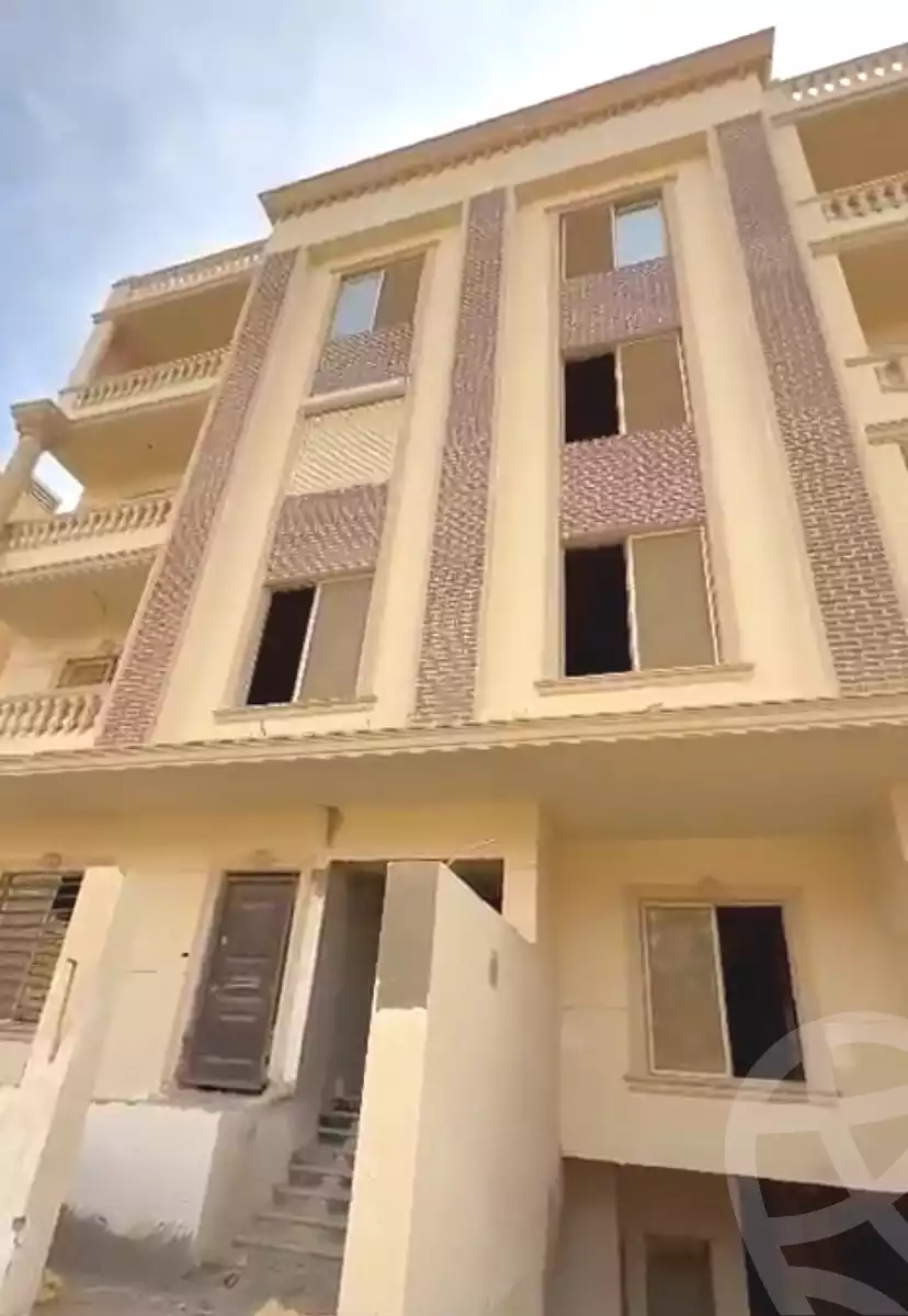 https://aqarmap.com.eg/ar/listing/7077394-for-sale-cairo-new-cairo-new-narges