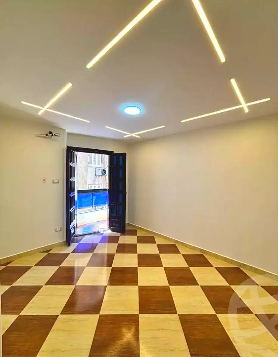 https://aqarmap.com.eg/ar/listing/7130462-for-sale-alexandria-miami-45-street