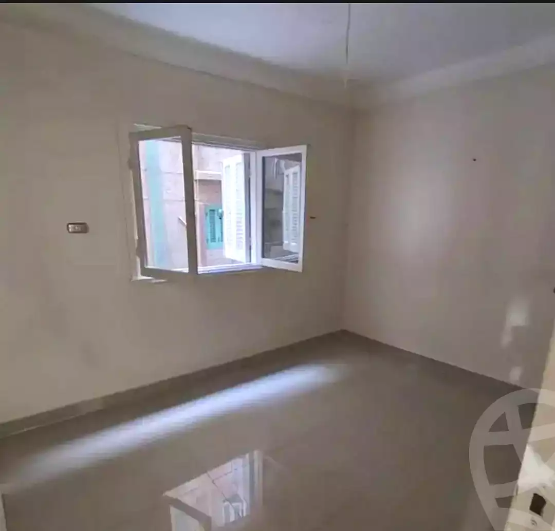 https://aqarmap.com.eg/en/listing/7130480-for-sale-alexandria-miami-hasan-zagmor-st