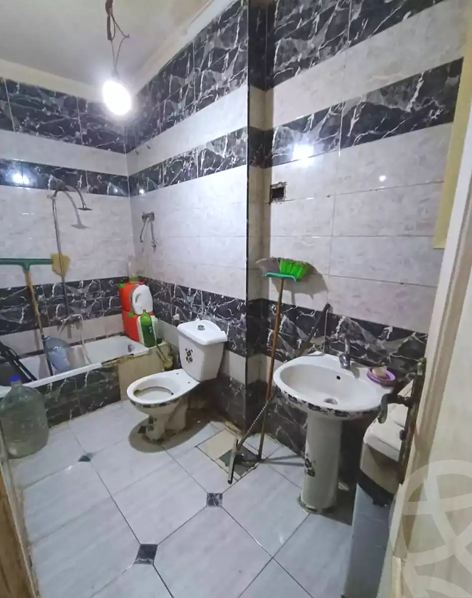 https://aqarmap.com.eg/en/listing/7130656-for-sale-alexandria-sydy-bshr-shr-mlk-hfny