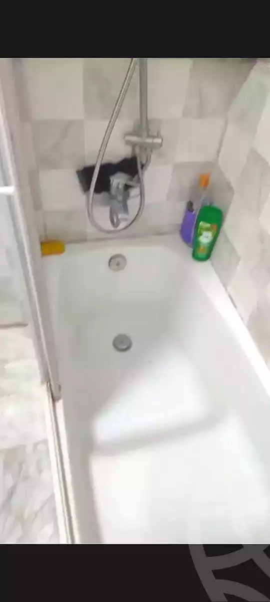 https://aqarmap.com.eg/ar/listing/7130696-for-sale-cairo-new-cairo-el-narges-el-narges-omarat-abdallah-el-nadim-st
