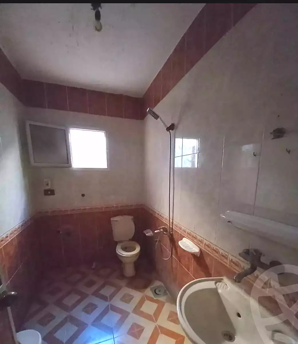 https://aqarmap.com.eg/en/listing/7130748-for-sale-alexandria-al-agamy-lbytsh-el-hay-st