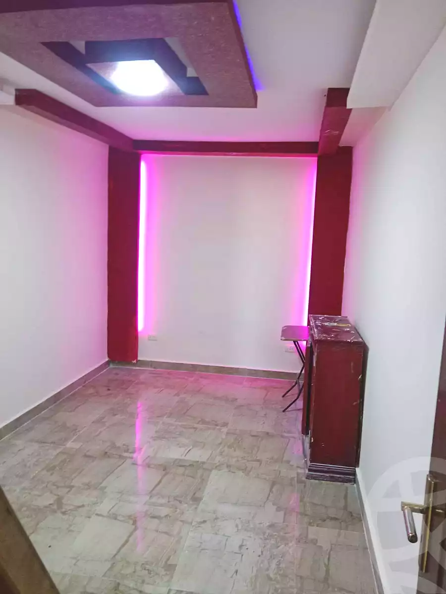 https://aqarmap.com.eg/ar/listing/7130817-for-sale-alexandria-sydy-bshr-sydy-bshr-bhry-shr-mhmwd-l-yswy