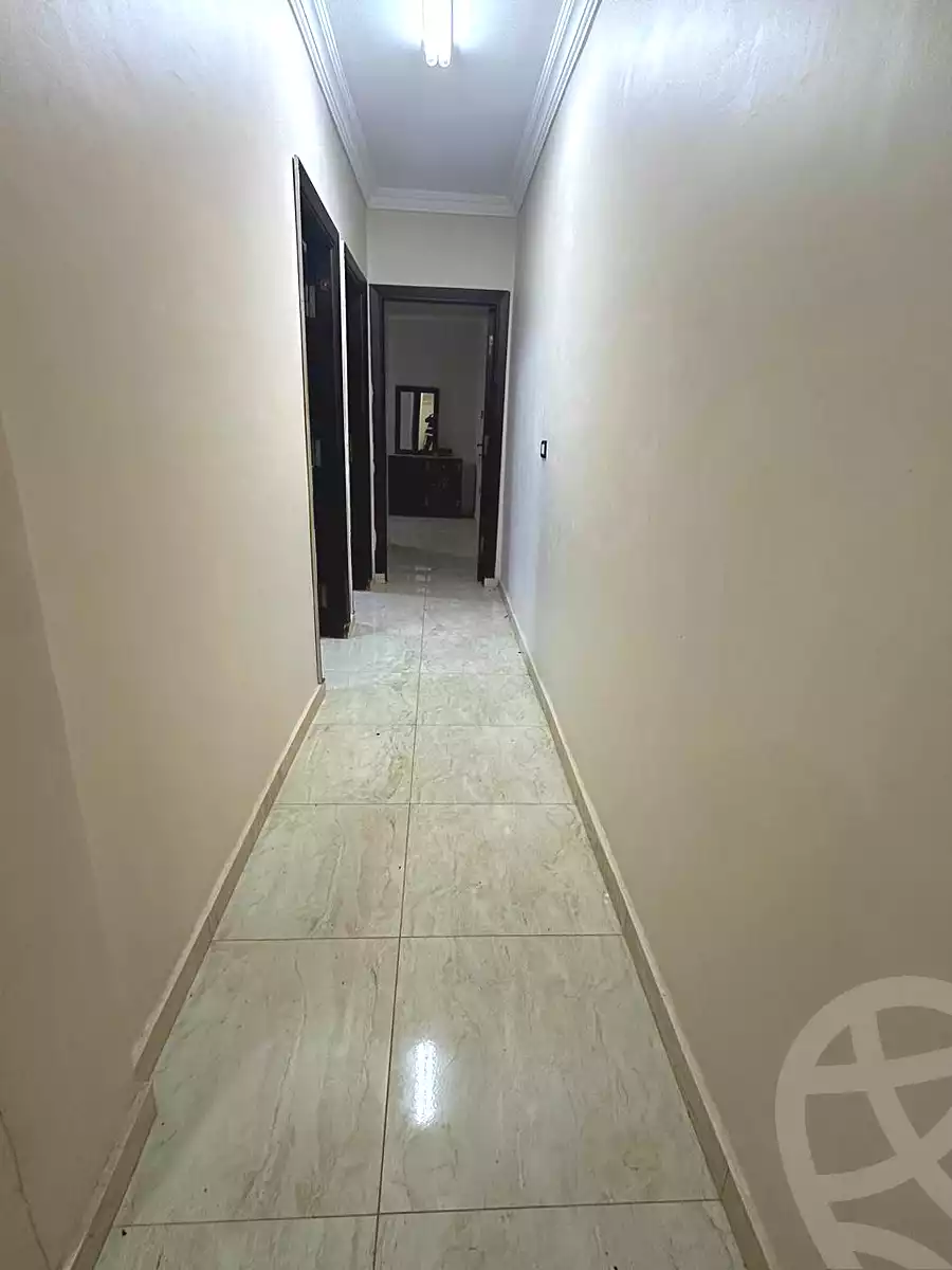 https://aqarmap.com.eg/ar/listing/7130884-for-sale-cairo-6th-of-october-el-ahyaa-neighborhood-3rd