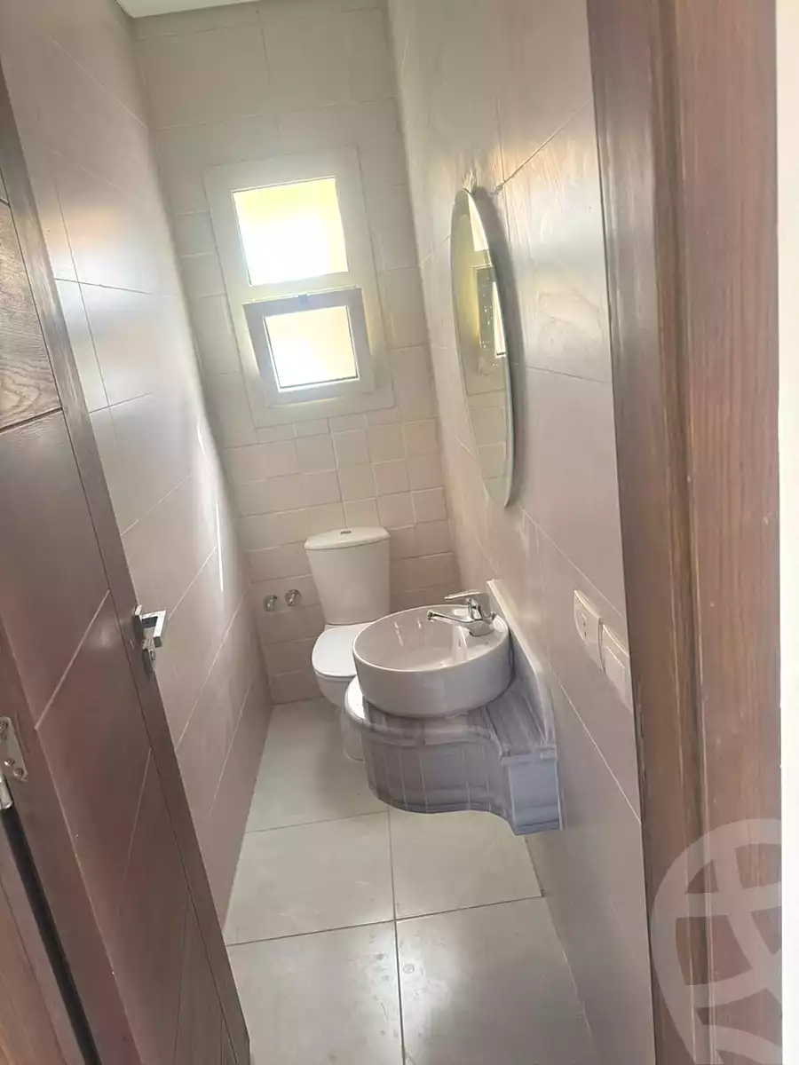 بنتهاوس بـ٤ غرف نوم في ناينتي افينيو، صورة ٤ من ١٢