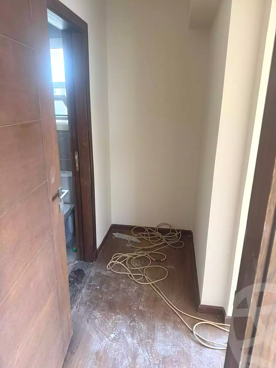 بنتهاوس بـ٤ غرف نوم في ناينتي افينيو، صورة ٨ من ١٢
