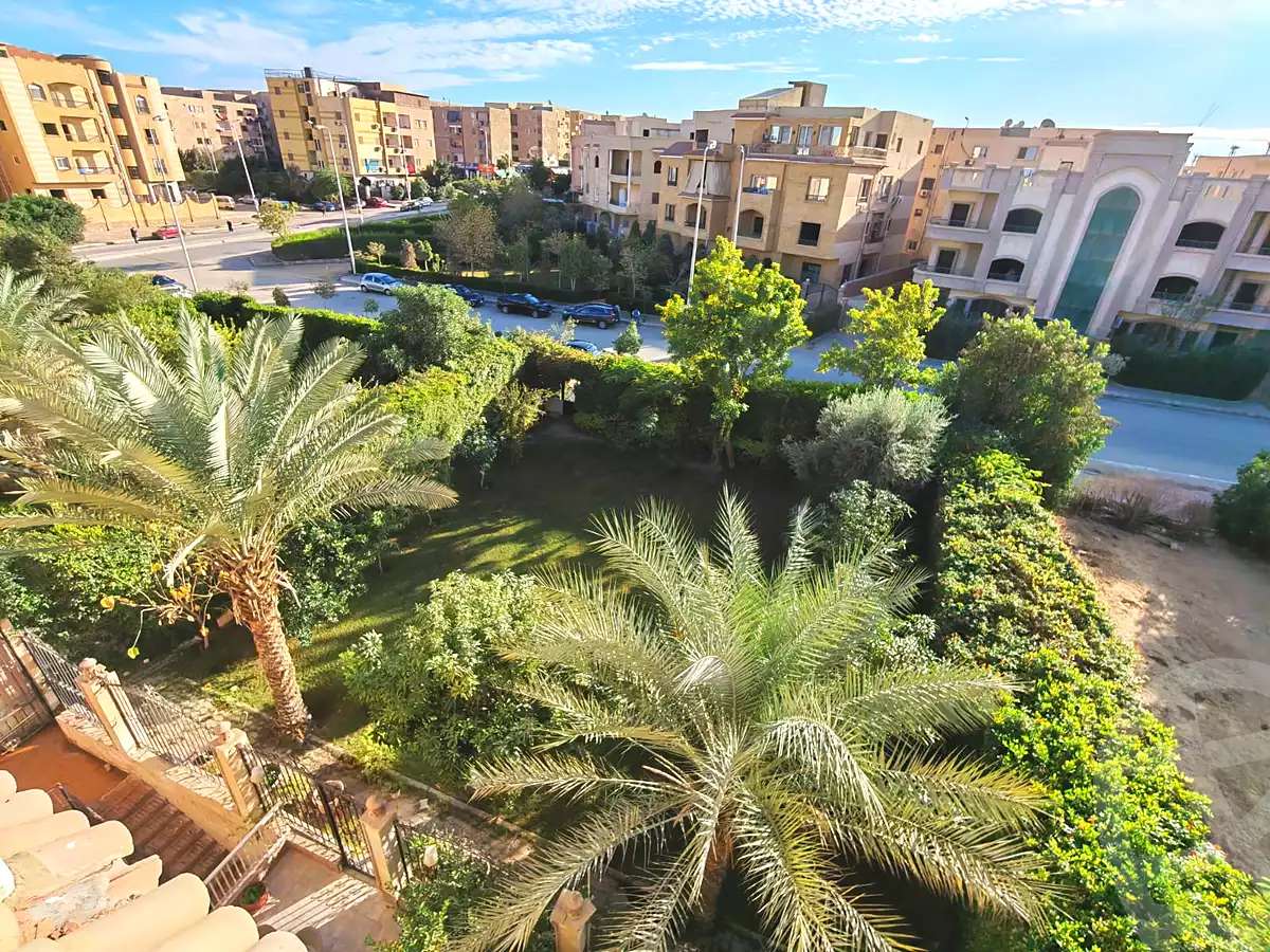 https://aqarmap.com.eg/ar/listing/7131606-for-sale-cairo-new-cairo-first-settlement-neighbourhood-2-sheikh-el-hossary-st