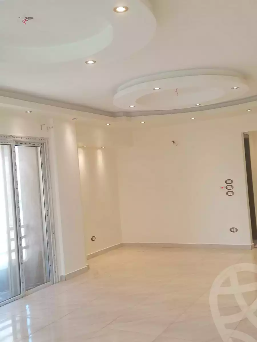 https://aqarmap.com.eg/en/listing/7131489-for-rent-cairo-new-cairo-compounds-the-square