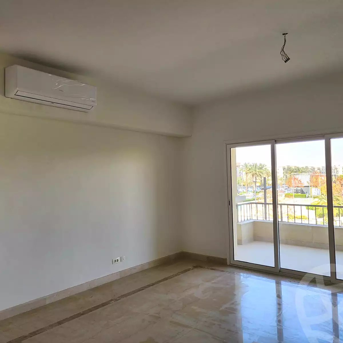 https://aqarmap.com.eg/en/listing/7131787-for-rent-cairo-new-cairo-compounds-mivida-boulevard-mivida
