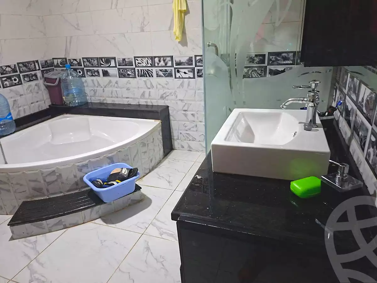 https://aqarmap.com.eg/en/listing/7132055-for-sale-cairo-helwan-mnshy-yn-hlwn