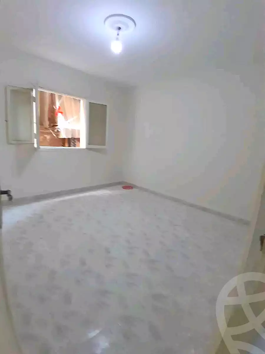 https://aqarmap.com.eg/en/listing/7132130-for-sale-alexandria-al-agamy-el-hanouvel