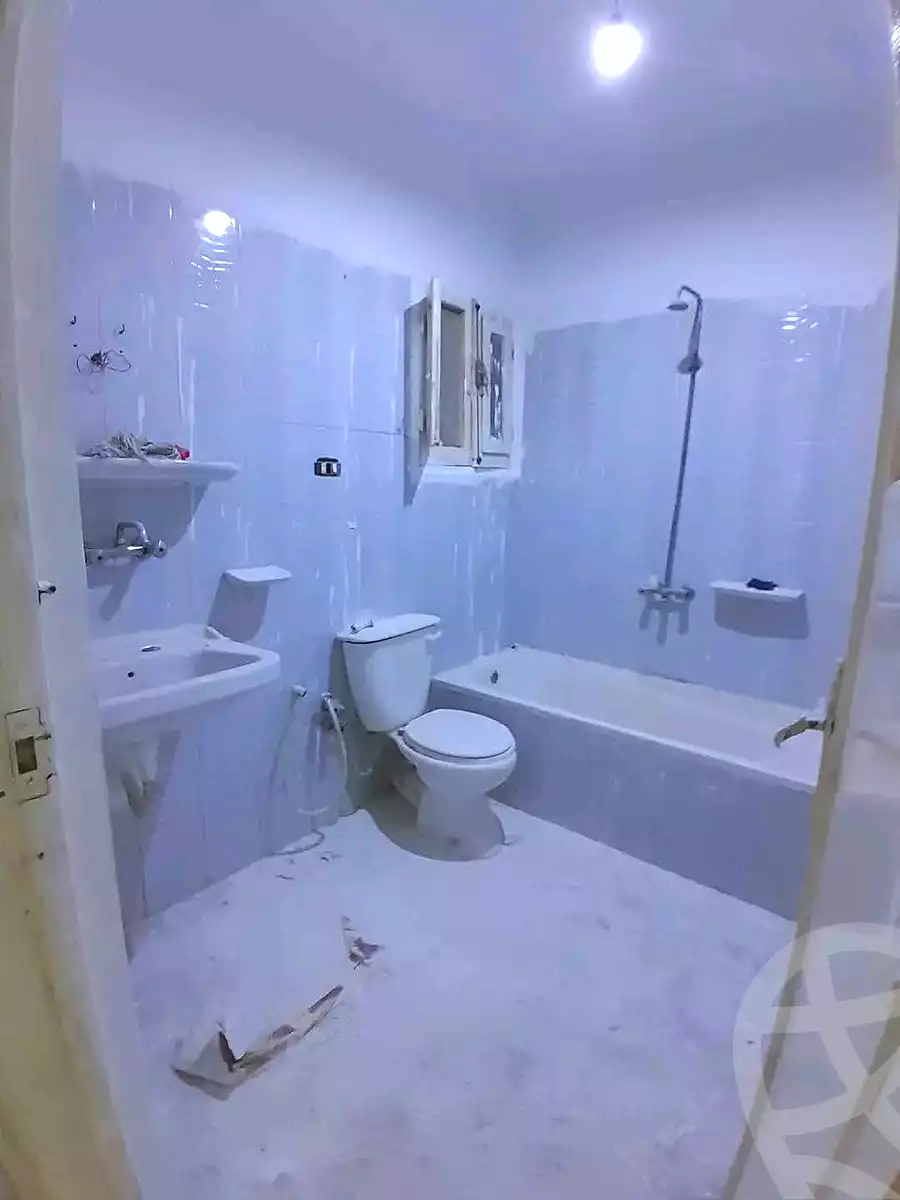 https://aqarmap.com.eg/en/listing/7132130-for-sale-alexandria-al-agamy-el-hanouvel