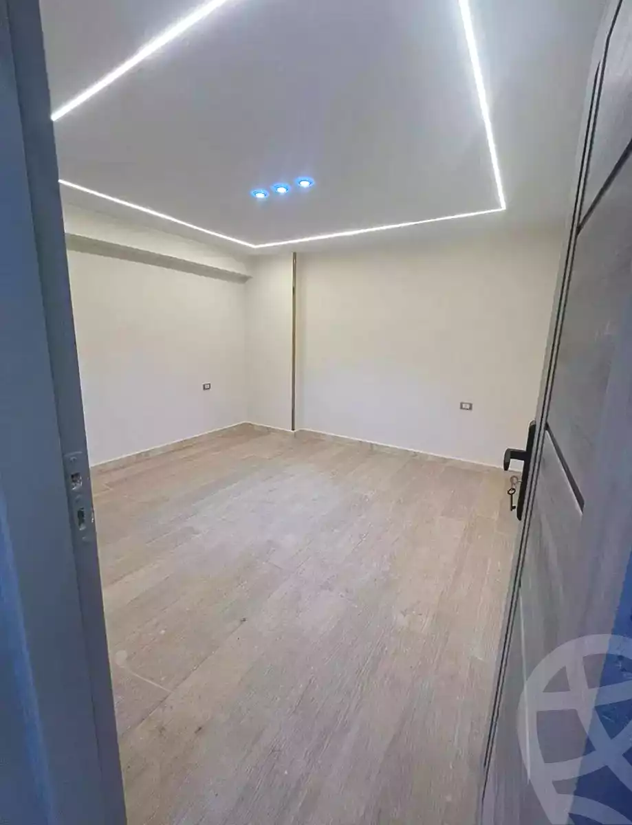 https://aqarmap.com.eg/ar/listing/7132272-for-sale-cairo-el-haram-el-lebeny-el-magzar-el-aly-st