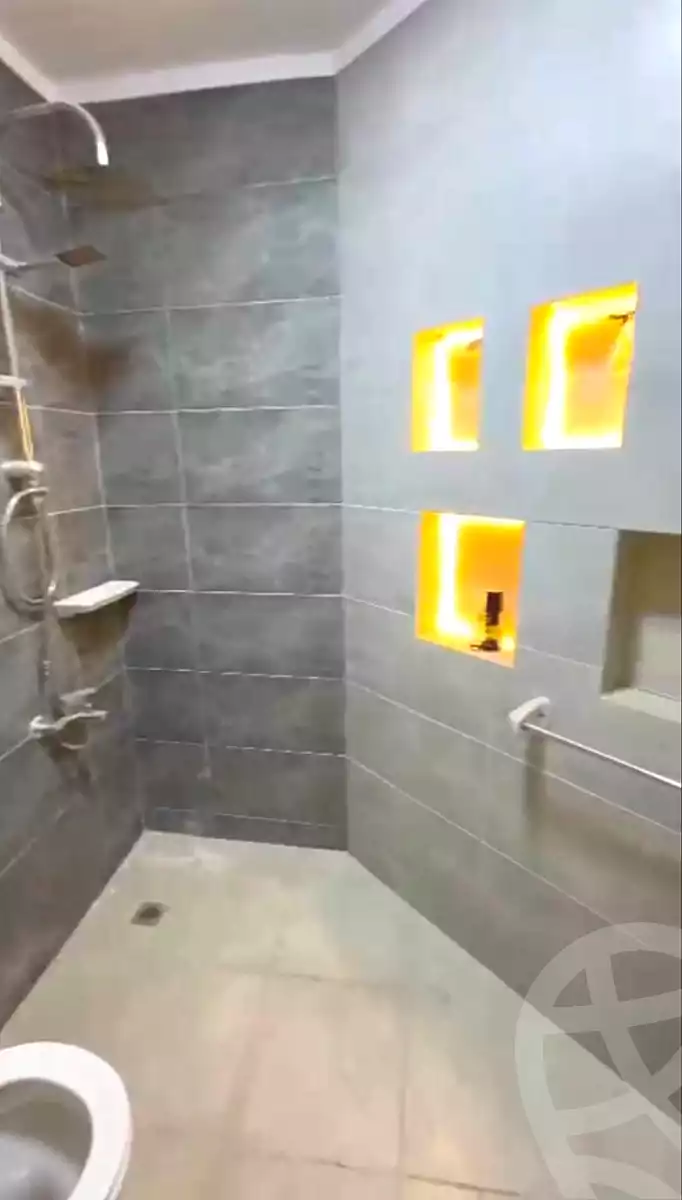 https://aqarmap.com.eg/ar/listing/7132316-for-sale-cairo-ain-shams-mnshy-lthryr