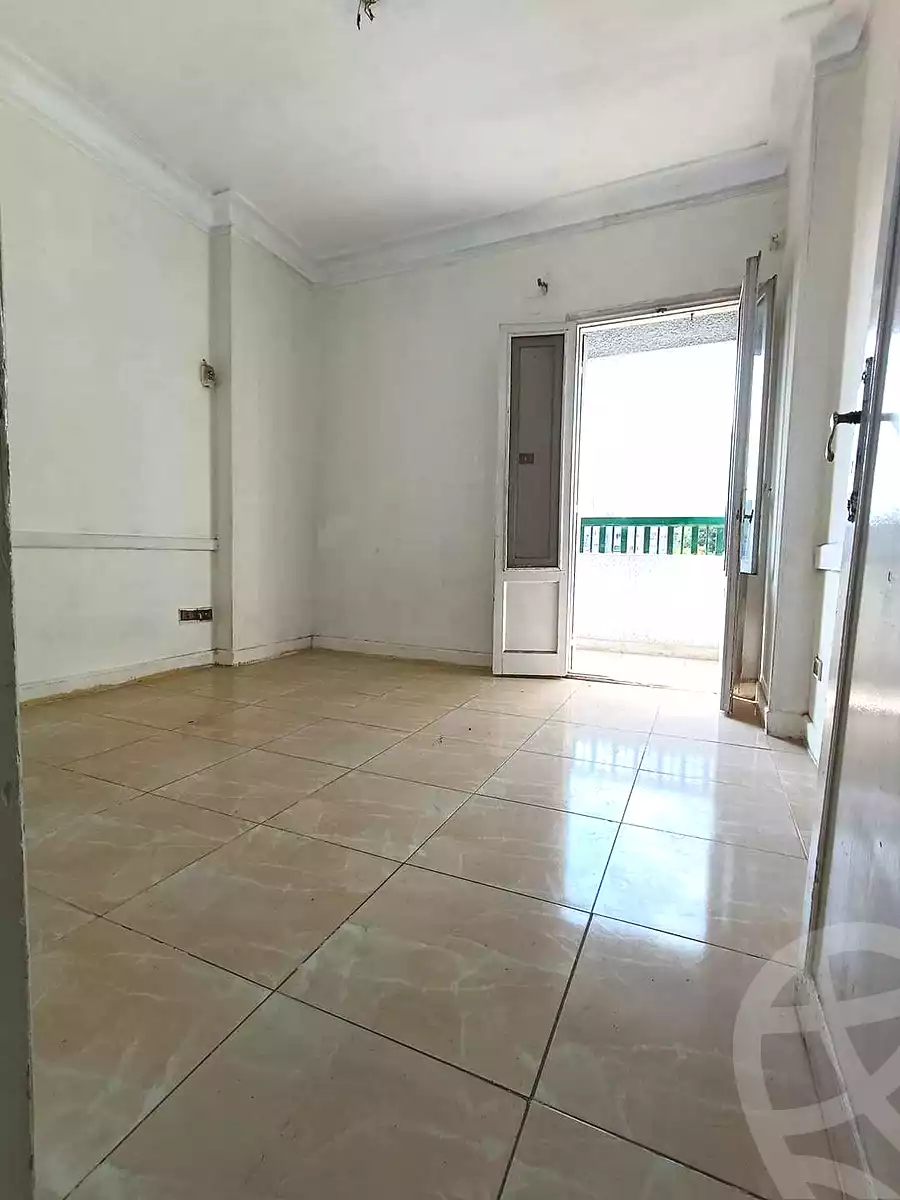 https://aqarmap.com.eg/en/listing/7132559-for-rent-cairo-helwan-helwan-el-sharkeya-gaafar-st