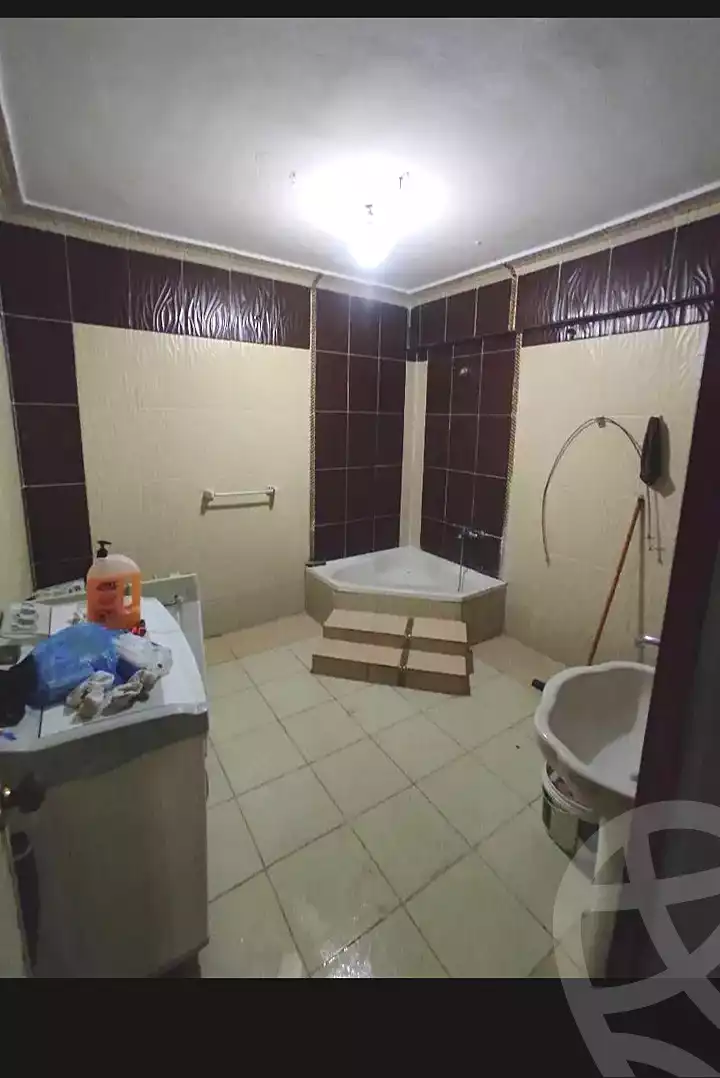 https://aqarmap.com.eg/en/listing/7132851-for-sale-alexandria-al-agamy-lbytsh-street-8