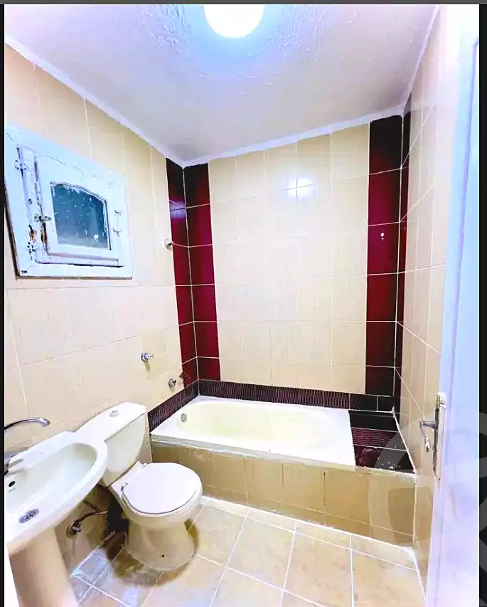 https://aqarmap.com.eg/ar/listing/7133132-for-sale-alexandria-al-agamy-shataa-el-nakheel-street-21