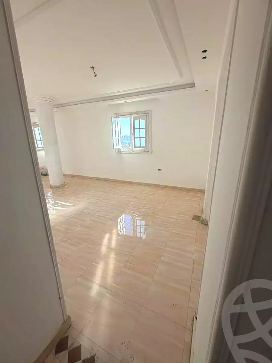 https://aqarmap.com.eg/ar/listing/7133235-for-sale-alexandria-al-mamoura-el-maamora-el-balad