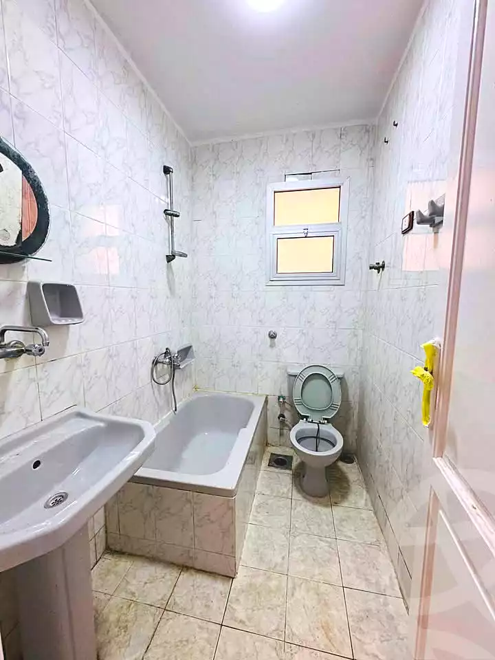 https://aqarmap.com.eg/ar/listing/7107880-for-sale-alexandria-al-agamy-shataa-el-nakheel