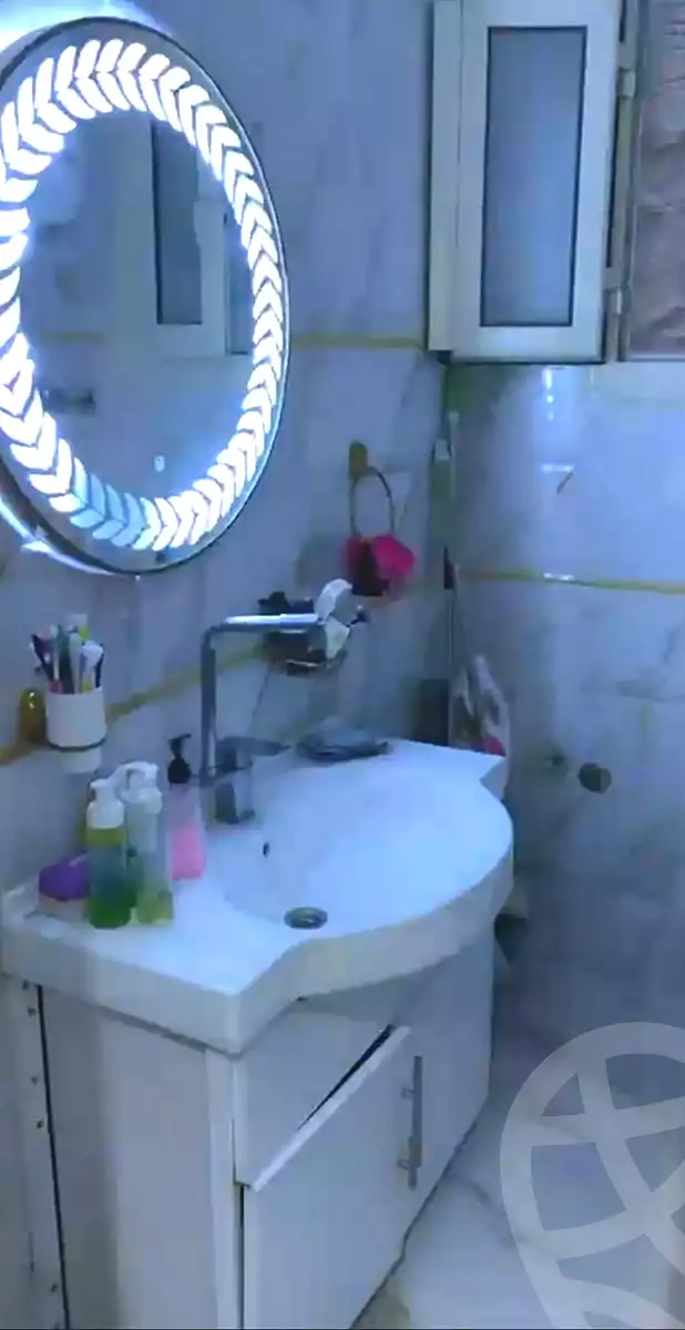 https://aqarmap.com.eg/ar/listing/7133550-for-sale-alexandria-el-asafra-l-sfr-bhry
