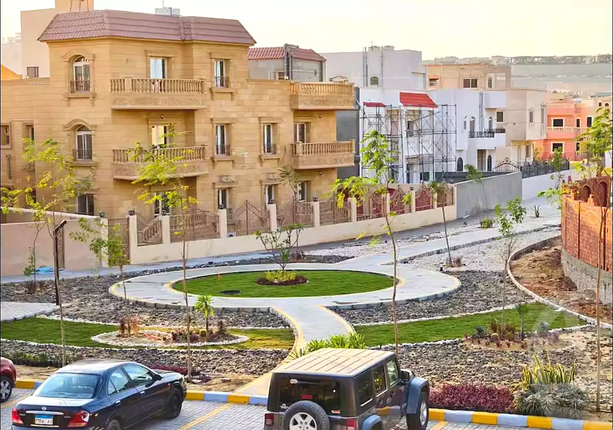 https://aqarmap.com.eg/ar/listing/7133735-for-rent-cairo-6th-of-october-compounds-blm-fyl