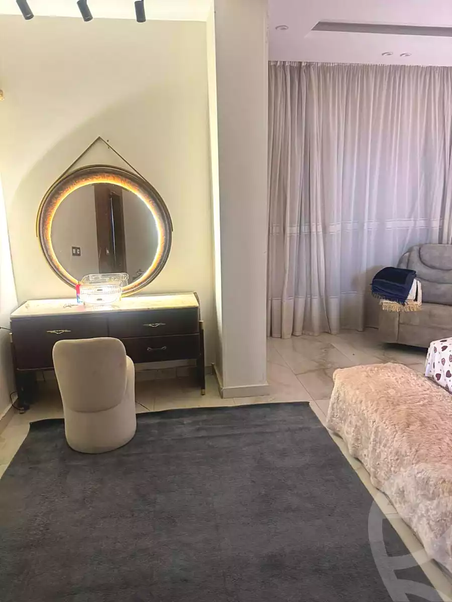 https://aqarmap.com.eg/ar/listing/7133758-for-rent-cairo-el-sheikh-zayed-city-lshykh-zyd-ljdyd-park-valley-diwan-compound-efid