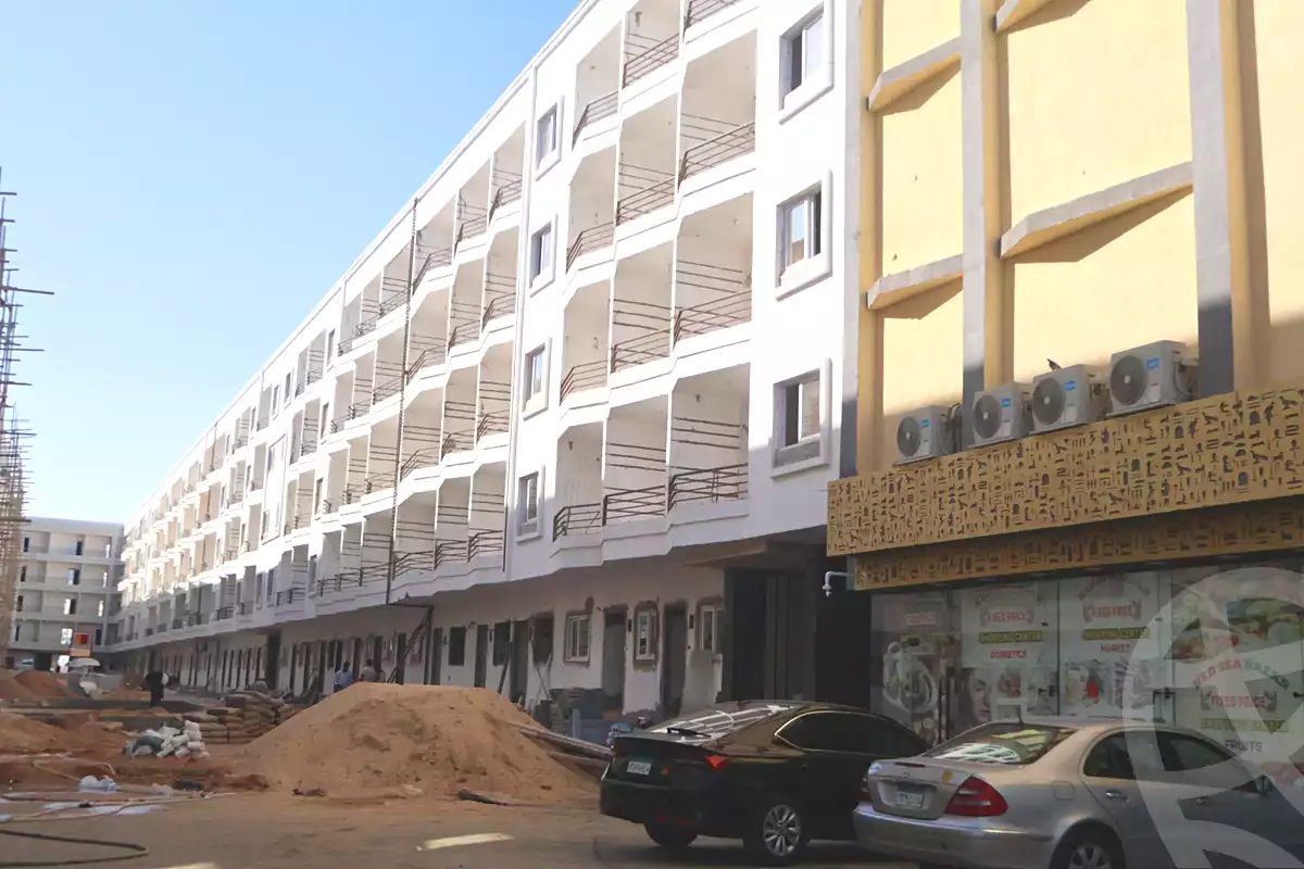https://aqarmap.com.eg/ar/listing/7134007-for-sale-red-sea-hurghada-resorts-grand-rock-resort-al-hares