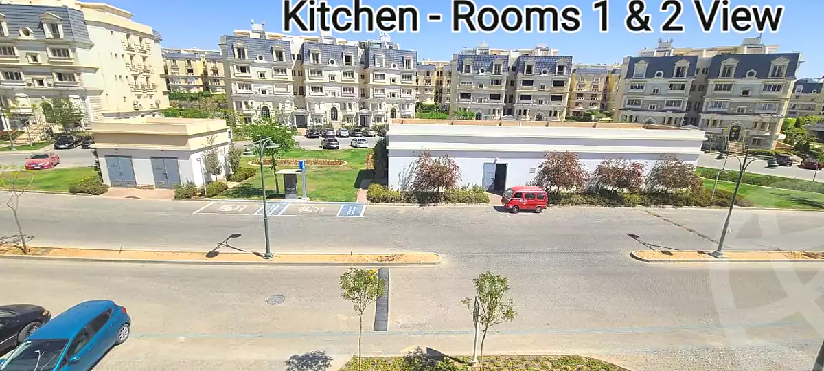 https://aqarmap.com.eg/en/listing/7134105-for-sale-cairo-new-cairo-compounds-mountain-view-hyde-park