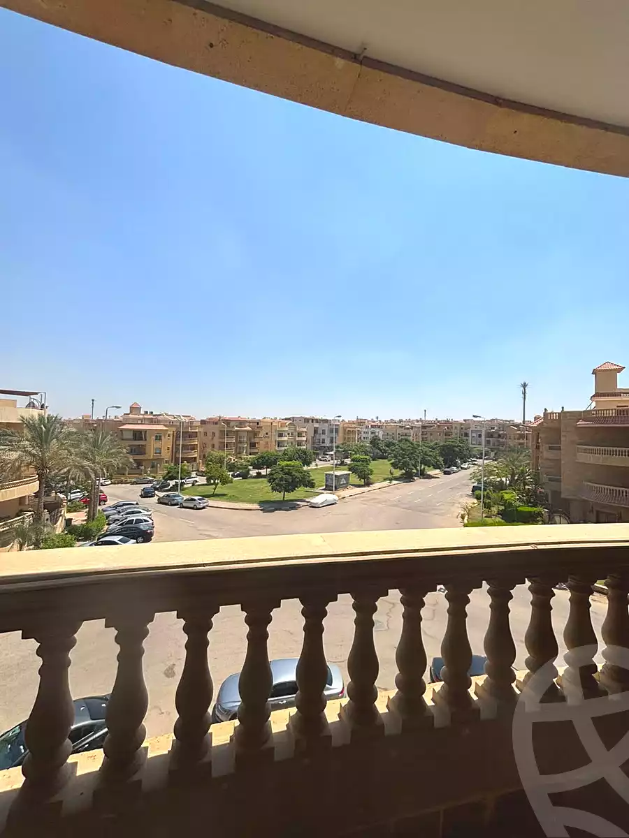 https://aqarmap.com.eg/ar/listing/7134144-for-sale-cairo-new-cairo-el-yassamin-el-yasmeen-7-el-shaheed-mahmoud-maher-st