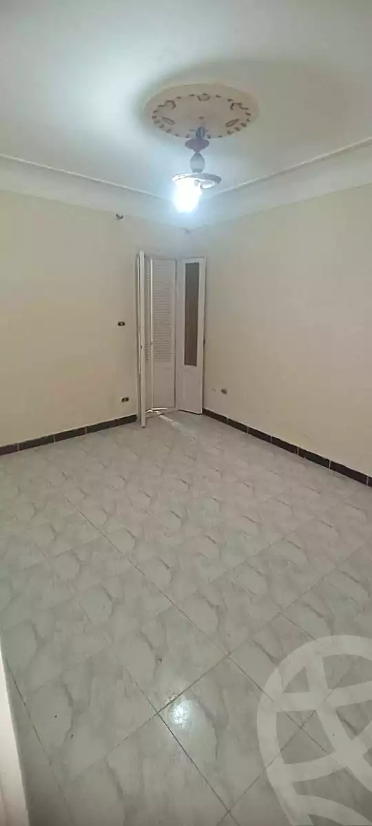 https://aqarmap.com.eg/en/listing/7134336-for-sale-alexandria-al-agamy-lbytsh-mecca-st